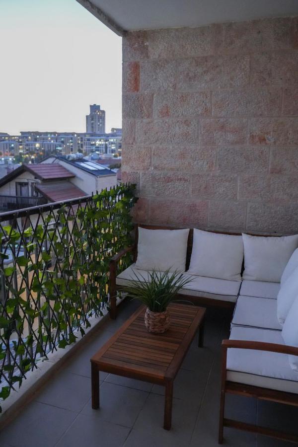 The Best Location In Yerusalem Bagian luar foto